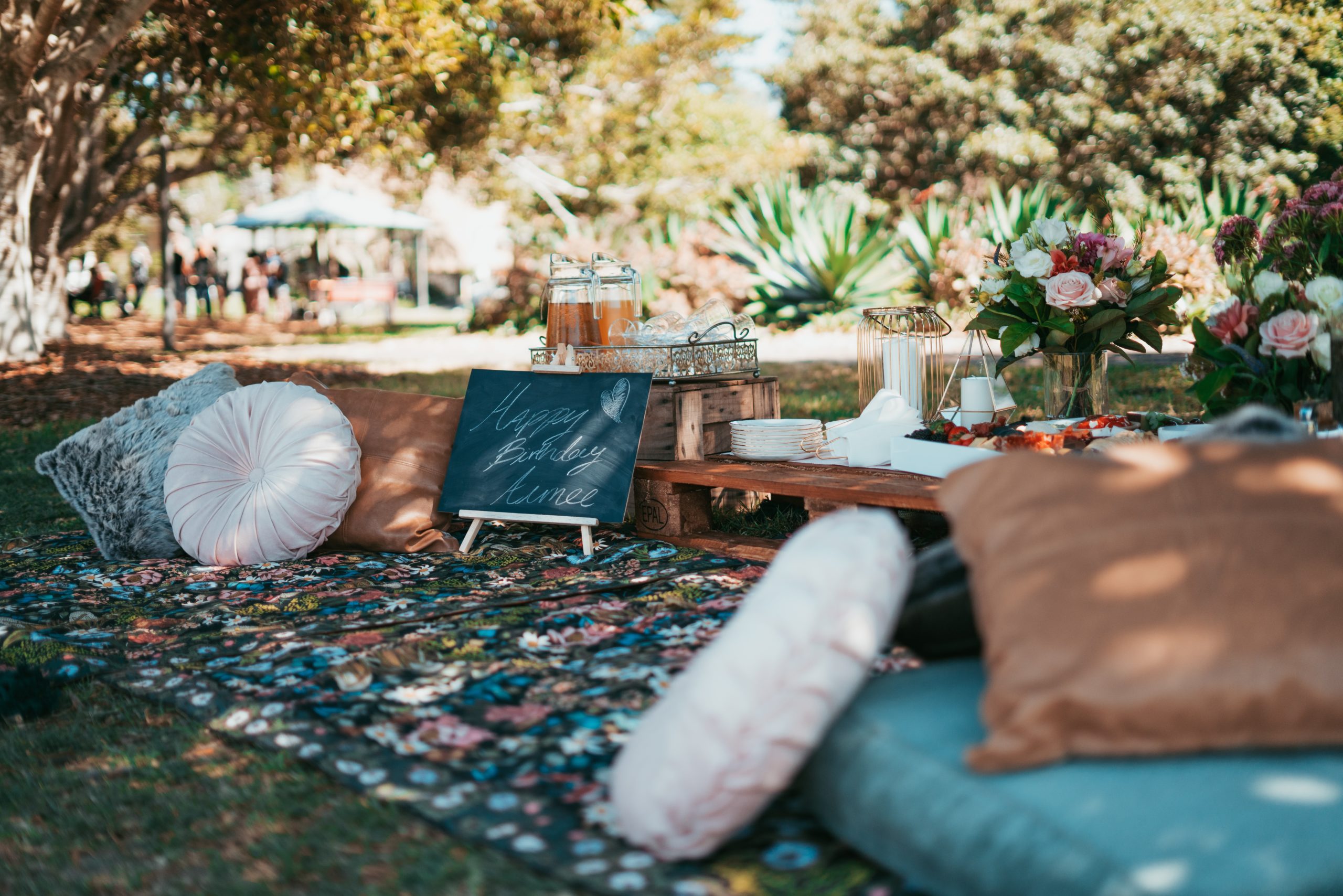 fezbot2000-DGstRlv8YKs-unsplash