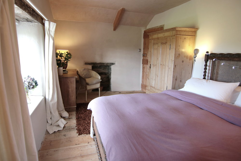 Double Room in Cowslip Cottage